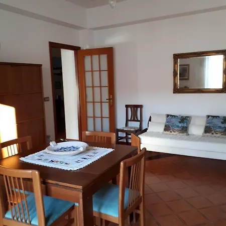 Nancyanna House Guest house *